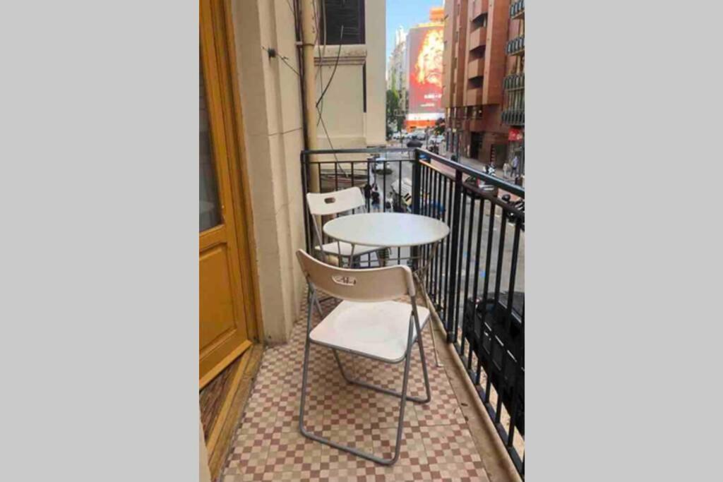 Acogedor Apartamento En Ruzafa-Centro Valencia Exteriör bild